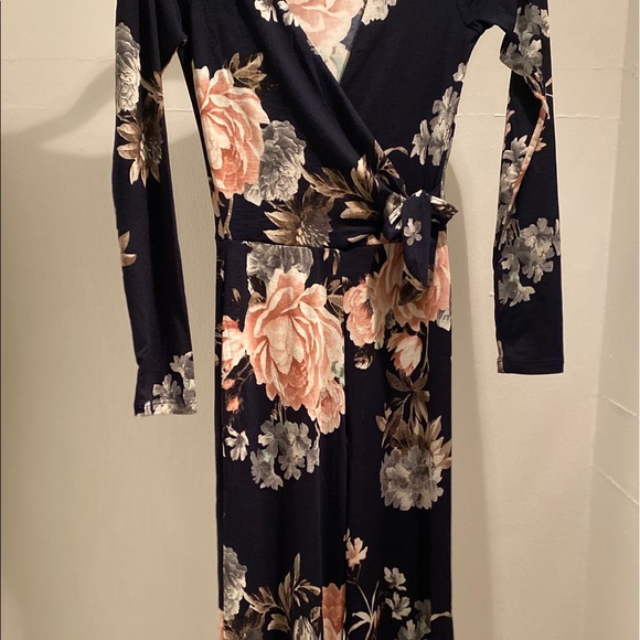 Fashion nova Jumpsuit - Picture 2 of 2